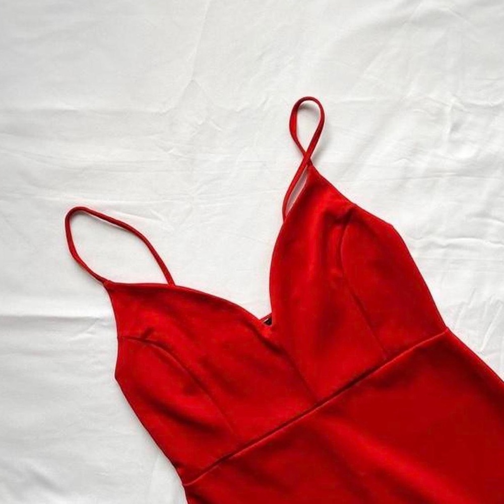 red dress